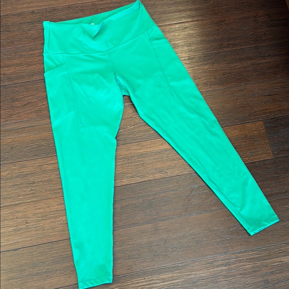 Love & Sports Leggings - Picture 2 of 10
